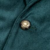 juri-carissimi-bottone-giacca-abito-rever-petrolio