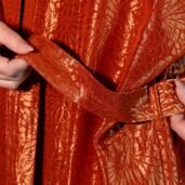 juri-carissimi-kimono-orange-flowers-shiny-unisex-cintura