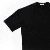 juri-carissimi-t-shirt-oversize-nera-cotone-premium-manica