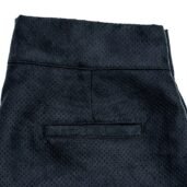 Tasca posteriore Pantalone Sartoriale in Alcantara nera | Juri Carissimi