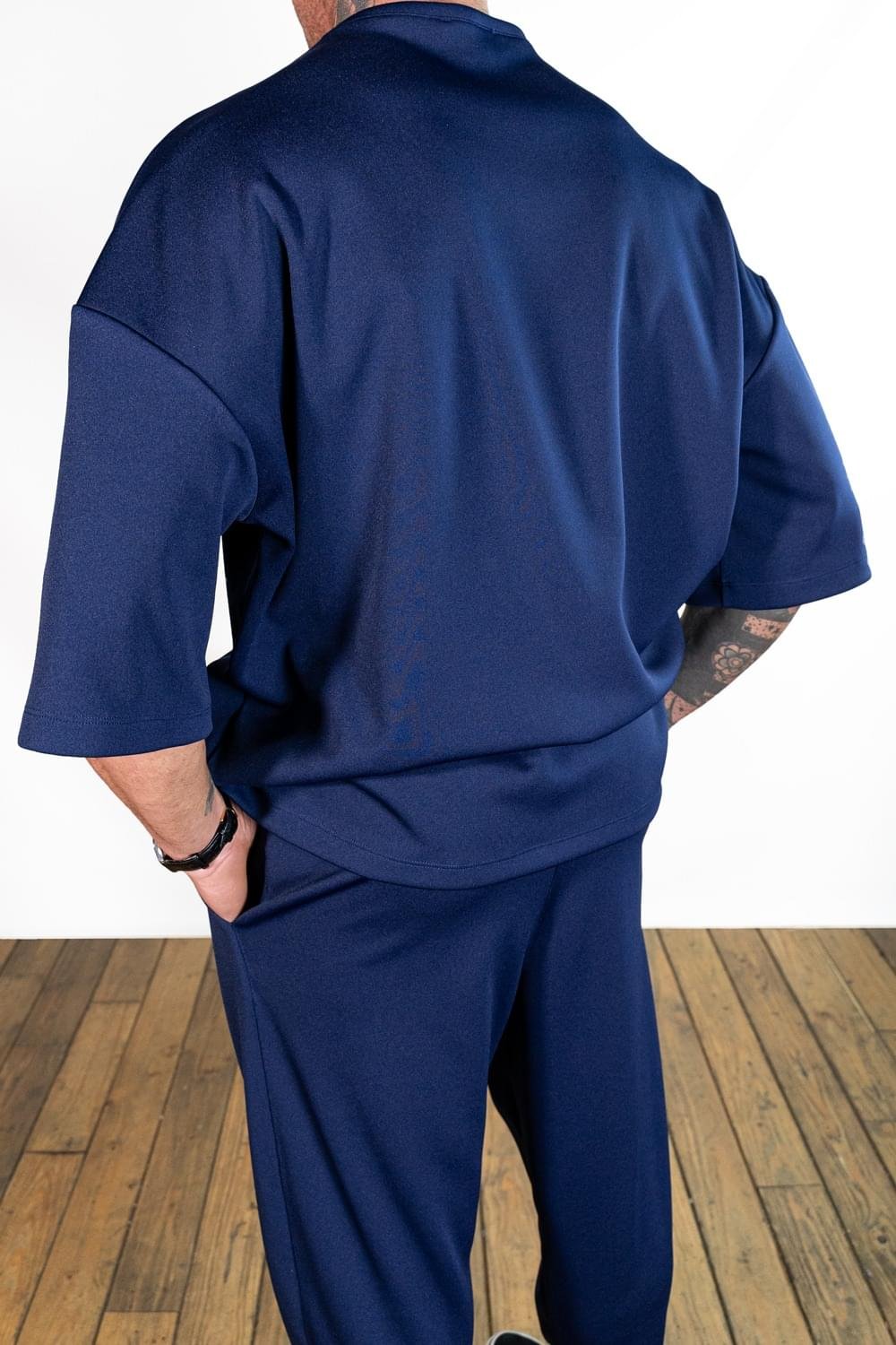 juri-carissimi-completo-casual-blu-cotone-premium-schiena juri-carissimi-completo-casual-blu-cotone-premium-schiena