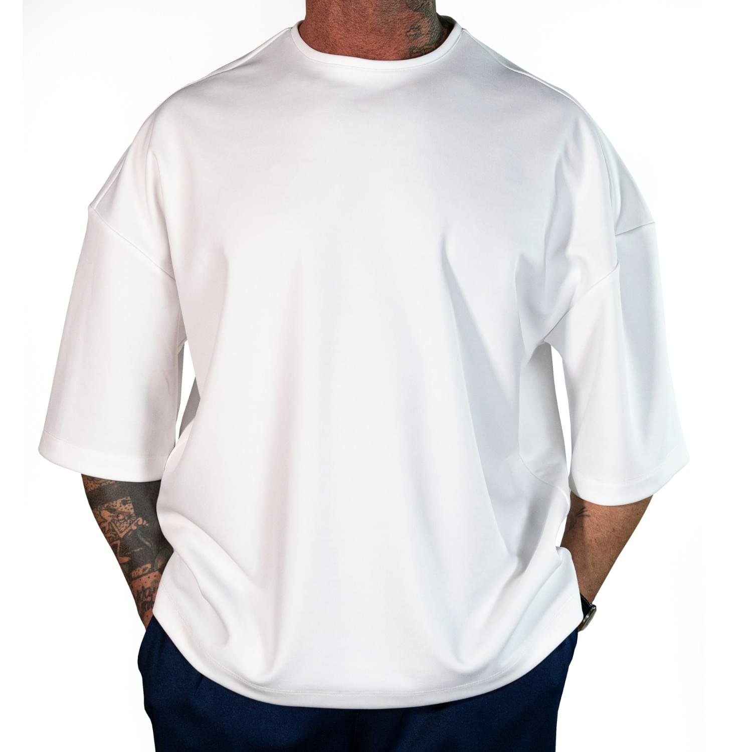 juri-carissimi-t-shirt-oversize-bianca-cotone-premium-fronte juri-carissimi-t-shirt-oversize-bianca-cotone-premium-fronte