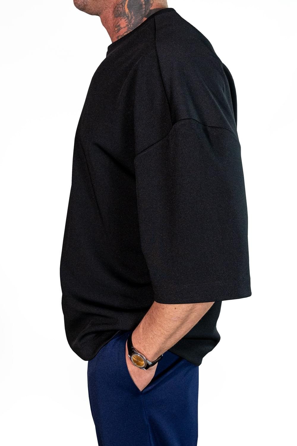 juri-carissimi-t-shirt-oversize-nera-cotone-premium juri-carissimi-t-shirt-oversize-nera-cotone-premium