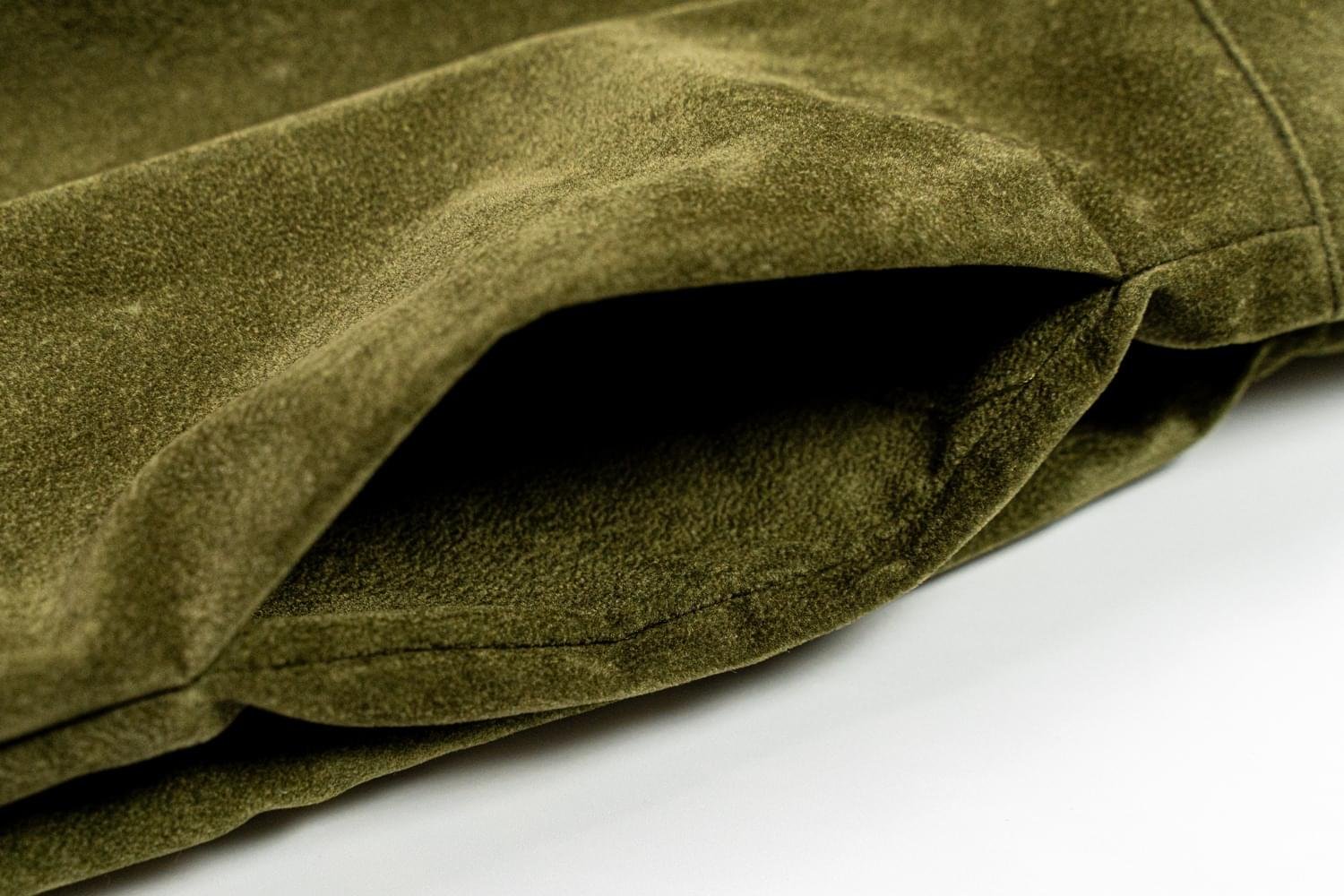 juri-carissimi-tasca-laterale-pantalone-abito-rever-moss juri-carissimi-tasca-laterale-pantalone-abito-rever-moss